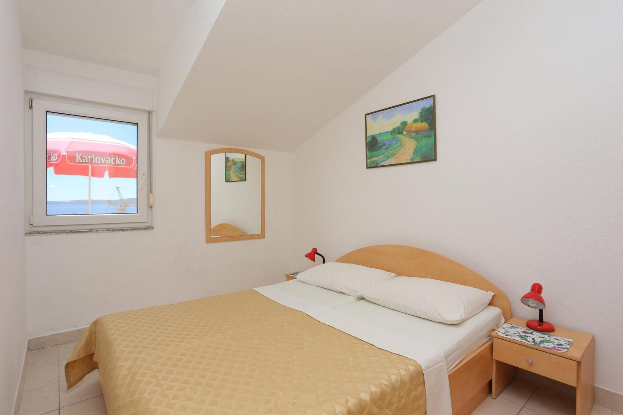 Family Friendly Apartments With A Swimming Pool Businci, Ciovo - 11232 Trogir Exterior photo